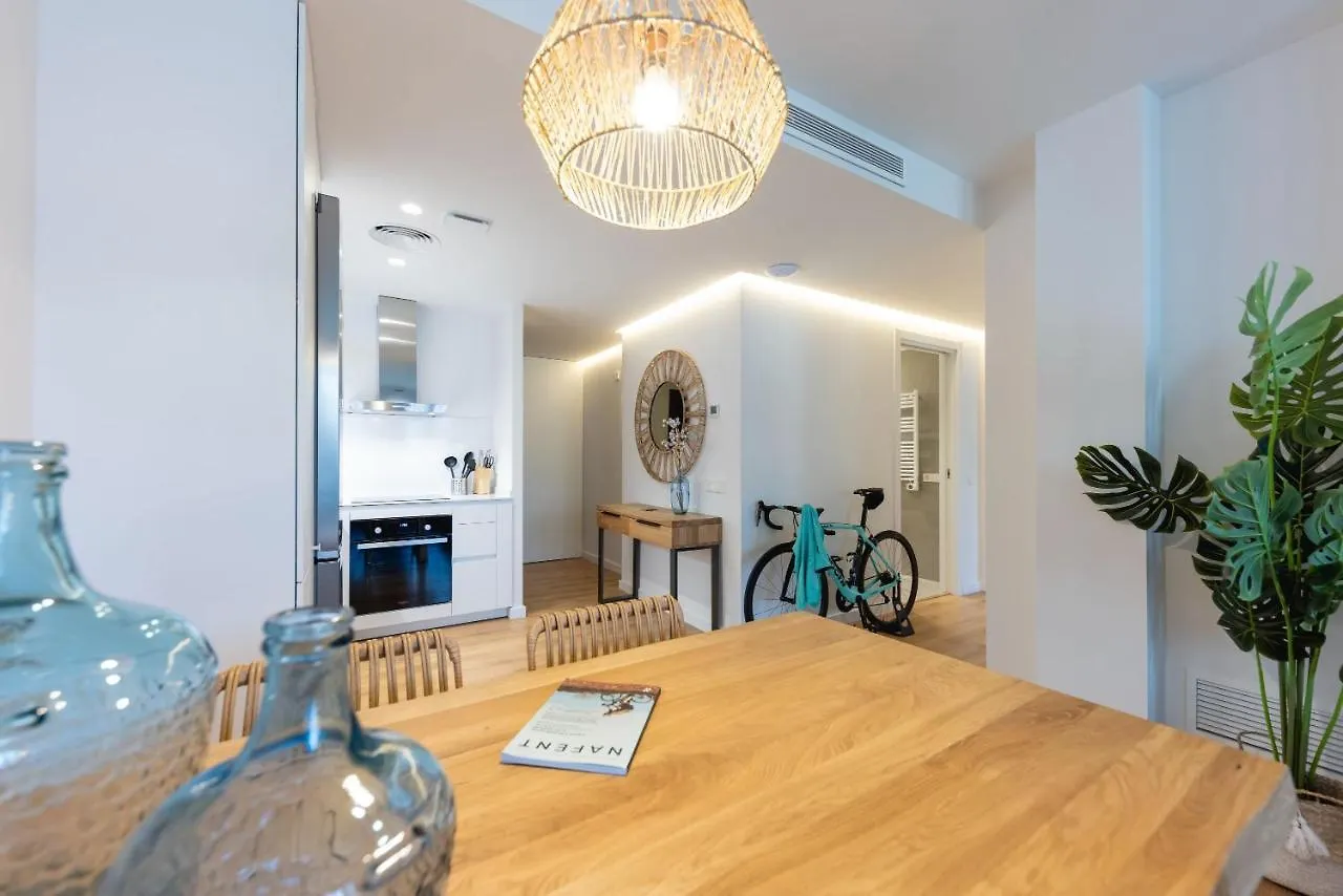 Bravissimo Gerio, 2-Bedroom Apartment Gerona Spanien