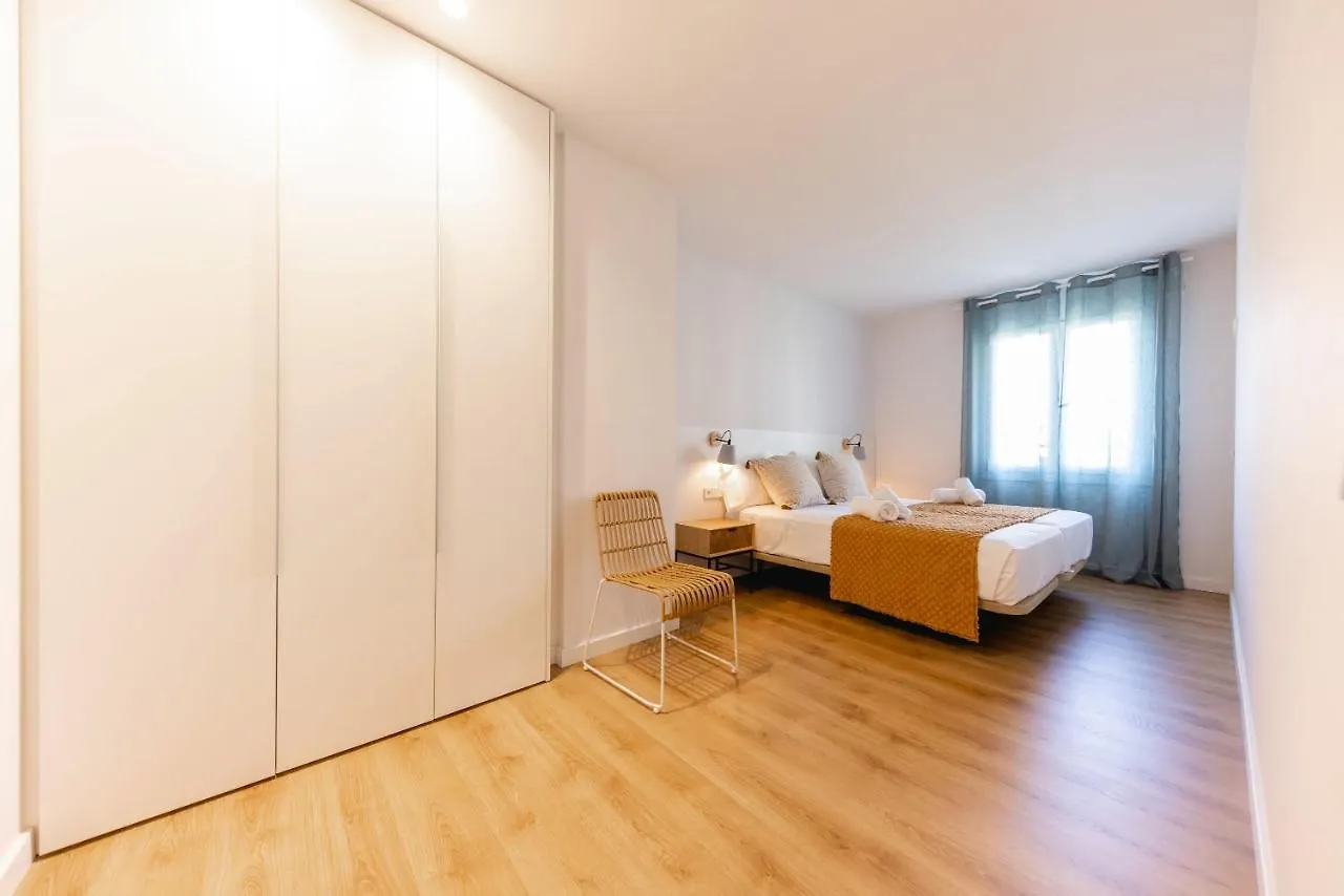Bravissimo Gerio, 2-Bedroom Apartment Gerona Spanien
